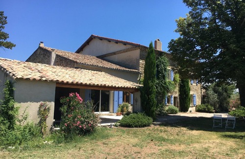 Charols Maison | Mas provençal authentique avec piscine bali