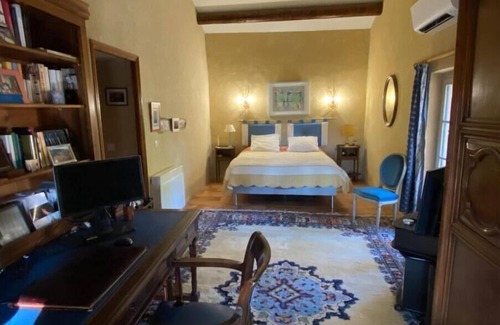 Puymeras Autre | Mas Provençal D'exception, Avec Piscine Privée, Billard, Baby Foot, Balnéo