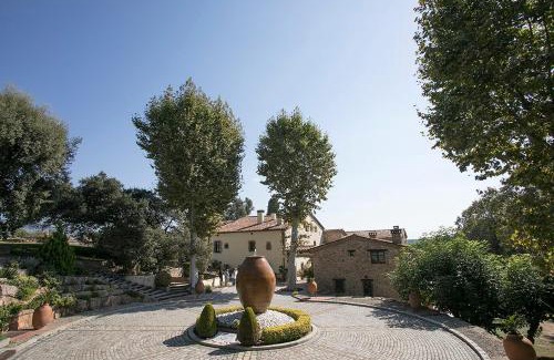 Bigues I Riells Maison | Masia Can Viver - Olive oil tourism B&B