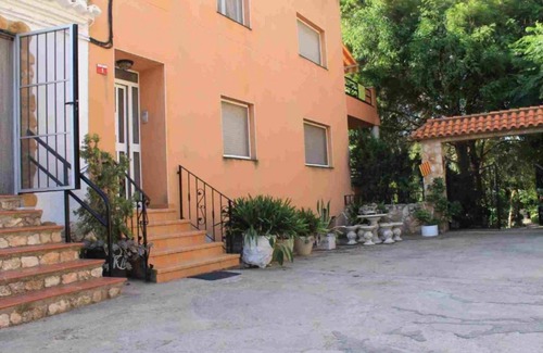 Camarles Appartement | MASIA DE TREMENDO - Apartment 4 with large terrace (next to 3)