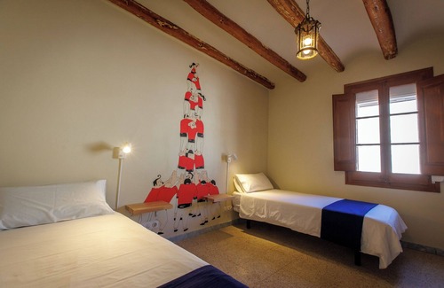 Bellcaire d'Urgell Autre | Masia el Carlos cinema/AC/game room/football field