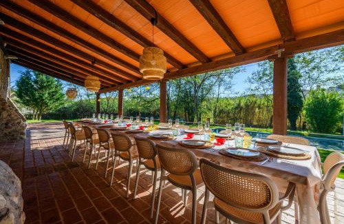 Hostalric Villa | MASIA PUIG PIQUÉ - Piscina, jardín, porcho, BBQ, WIFI - 20 PERSONAS