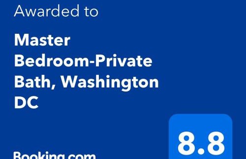 North Cleveland Park Maison | Master Bedroom-Private Bath, Washington DC