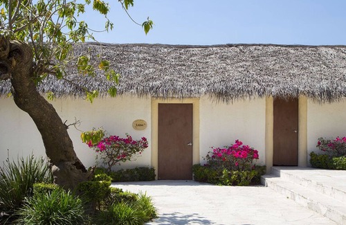 Amatlan Appartement | Master Suite at El Tepozteco National Park Center