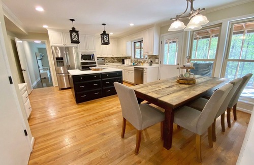 Evans Maison | Masters Golf Rental Home with Beautiful Views
