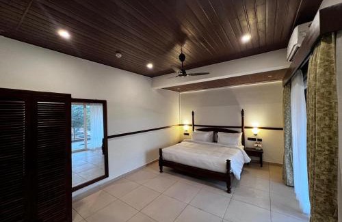 Atvan Hôtel | Mastiff Grand La Villae