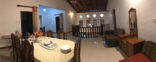 Matara Maison | Matara Heritage Home - Local Family Stay