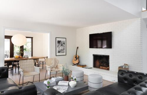Santa Rosa Maison | Mataro by AvantStay Large Elegant Home in Santa Rosa w Hot Tub Games