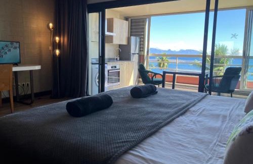Arue Appartement | Matavai View - Premium Oceanfront Suite