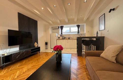 Downtown Appartement | Matija Urban Suits- Downtown