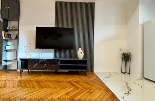 Downtown Appartement | Matija Urban Suits- Downtown