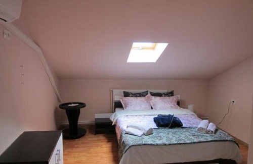Valu lui Traian Appartement | Chambre matrimoniale Gherghisan