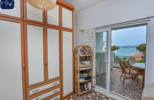 Ayvalik City Center Maison | Mavi Pension