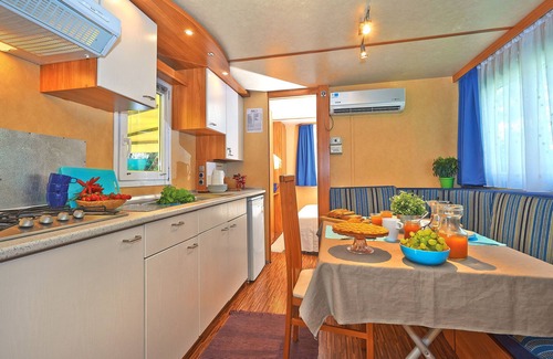 Baia Domizia Maison | Maxi Caravan Escale by Interhome