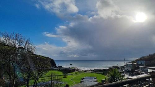 Millendreath Appartement | May View - Luxury Sea View Apartment - Millendreath, Looe