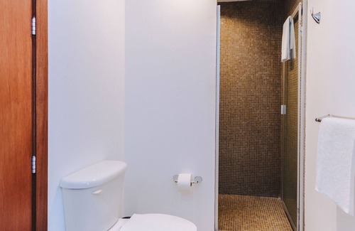 La Poza Appartement | Mayan Lakes Condo: Exclusivity and Comfort!
