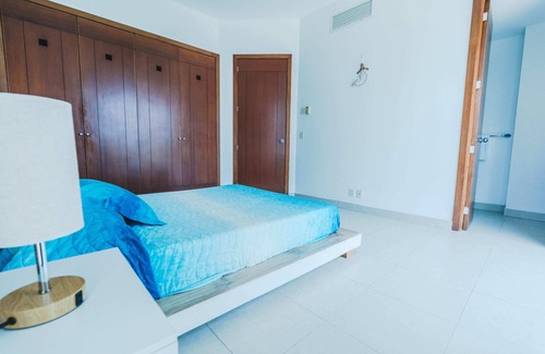 La Poza Appartement | Mayan Lakes Condo: Exclusivity and Comfort!