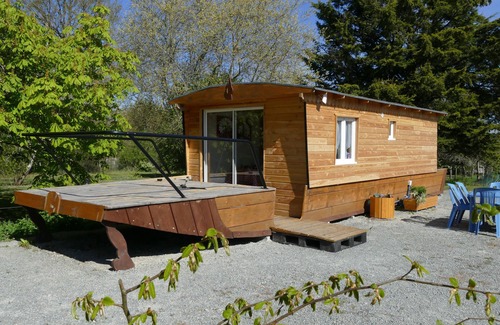Saint-Martin-du-Fouilloux Chalet De Ski | Mayari , logement atypique , en campagne, animaux acceptés