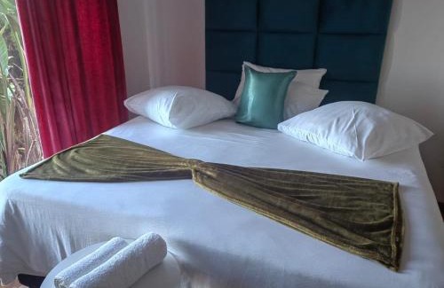 Saldanha Maison | MayBach Hills Palace Guesthouse