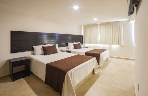 Crucecita Hôtel | Mayev Express