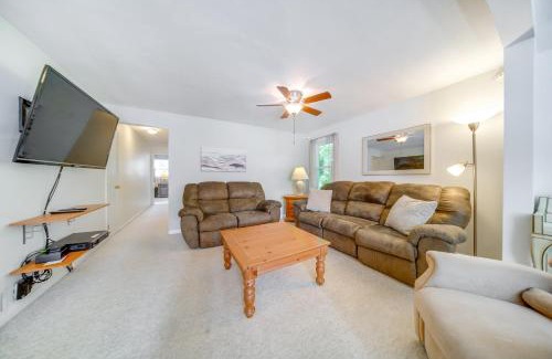 Mayville Maison | Mayville Getaway with Deck Near Chautauqua Lake!