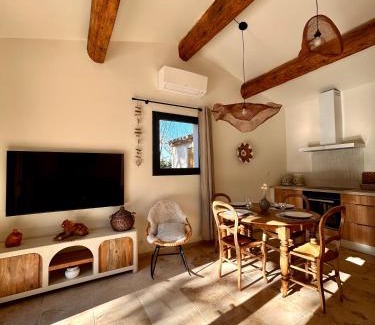 Eygalieres Maison | Mazet LEAJO 2