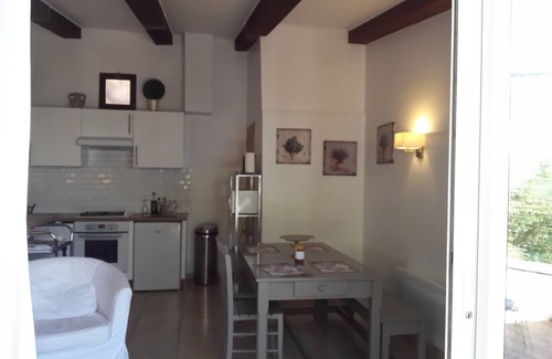 La Roche-sur-le-Buis Maison | mazet entre piscine tilleuls et borie à la roche sur le buis