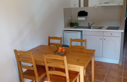 Gaujac Maison | Mazet Provençal climatisé piscine parking 5 pers