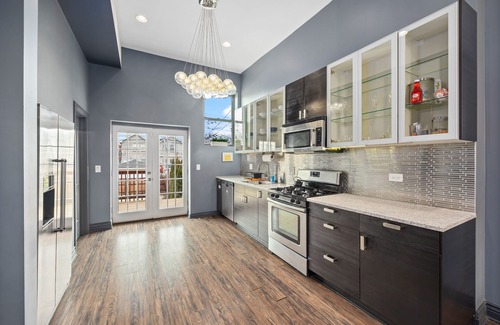 Bronzeville Maison | Mccormick Place Guest House
