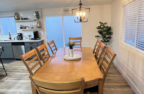 Sunrise Manor Maison | MDRN 4BEDRM House in Las Vegas, 10mins from airport