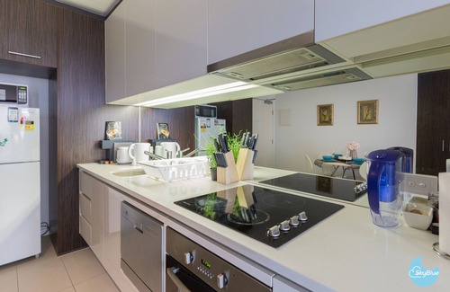 Melbourne Central Business District Appartement | ❤️MDSTS07/InnerCBD/SkyHigh View/1Min To Station/FREE(Heated Pool/GYM/Tram)