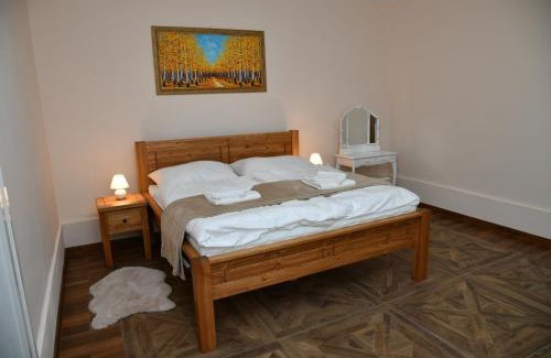 Cachtice Maison | Meštiansky dom Čachtice
