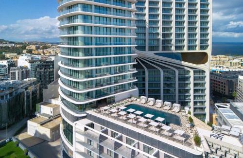 Paceville Hôtel | ME Malta by Meliá