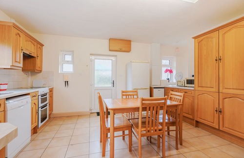 Leominster Cottage | Meadow Lea, ORLETON