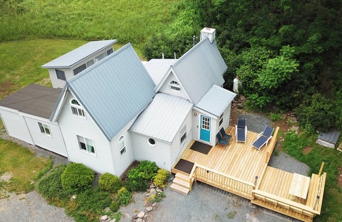 Denver Maison | Meadowlark, a delightful and unique Catskill Mountain Cottage. Extraordinary