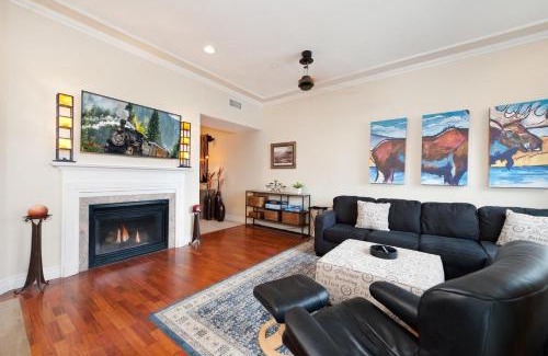 Historic Downtown Durango Maison | Mears House Unit 3F