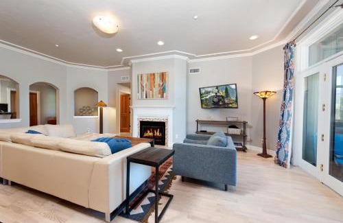 Historic Downtown Durango Maison | Mears House Unit 3H