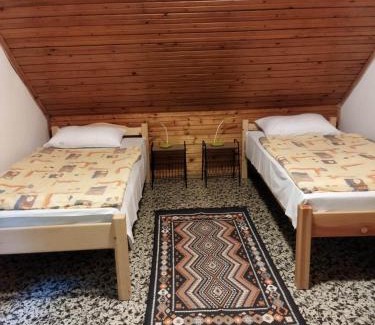 Magyarhertelend Appartement | Mecsek Virágai Lak