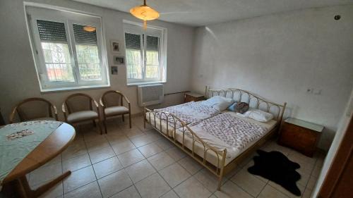 Magyarhertelend Maison | Mecseki Farkasvár