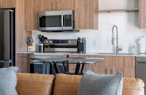 Dallas Appartement | Med & Jet Ease: 1BR Private Backyard DAL | UTSW