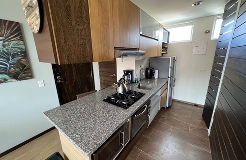 Laureles Appartement | ⚜Super Roof Laureles Calm Zone 💃 NOUVEAU A / C ❄ Centres commerciaux, bars, parcs, etc.