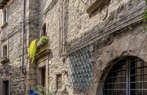 Viterbo Maison | Medieval House built in 1200 in the centre! FREE private parking