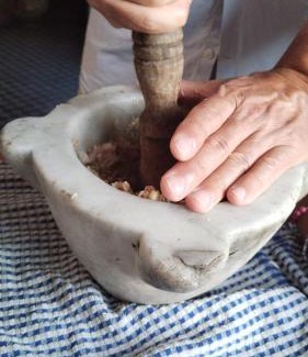 Ne Lit Et Petit-Déjeuner | Medieval Village B&B