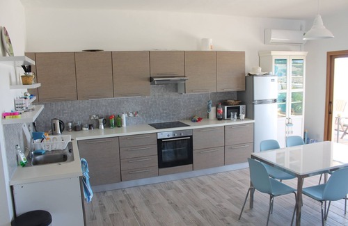 Pissouri Villa | Rêve méditerranéen avec vue sur la mer et piscine privée