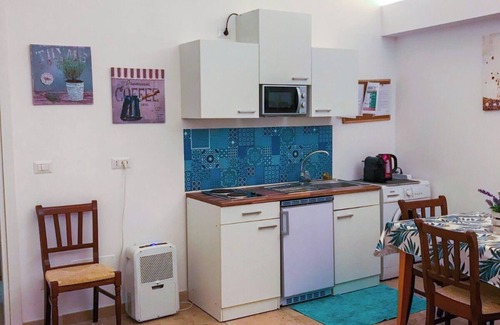 Molfetta Appartement | Mediterranean Stone Delux House