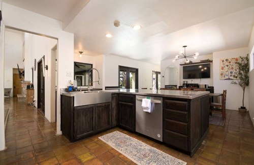 Wetmore Maison | Mediterranean Style with 3BR/3BA with Private Pool