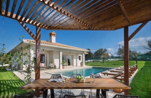 Labin Villa | Villa Tisa - villa de 3 chambres avec grande piscine et jardin