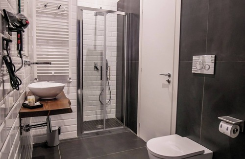 Vomero Maison | MEDUSA CILEA GUEST HOUSE