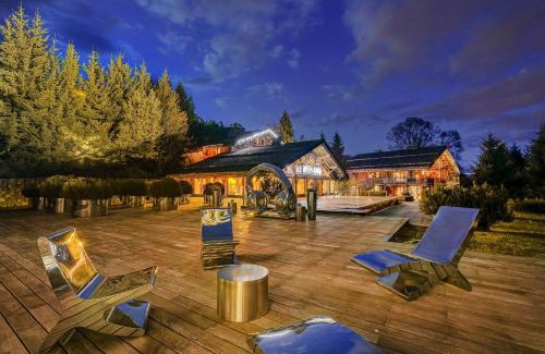 Demi-Quartier Chalet De Ski | Megeve Luxury Estate The Royal Alpine Retreat with Mont Blanc View