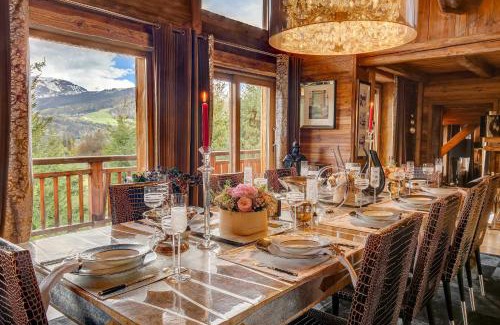 Demi-Quartier Chalet De Ski | Megeve Luxury Estate The Royal Alpine Retreat with Mont Blanc View